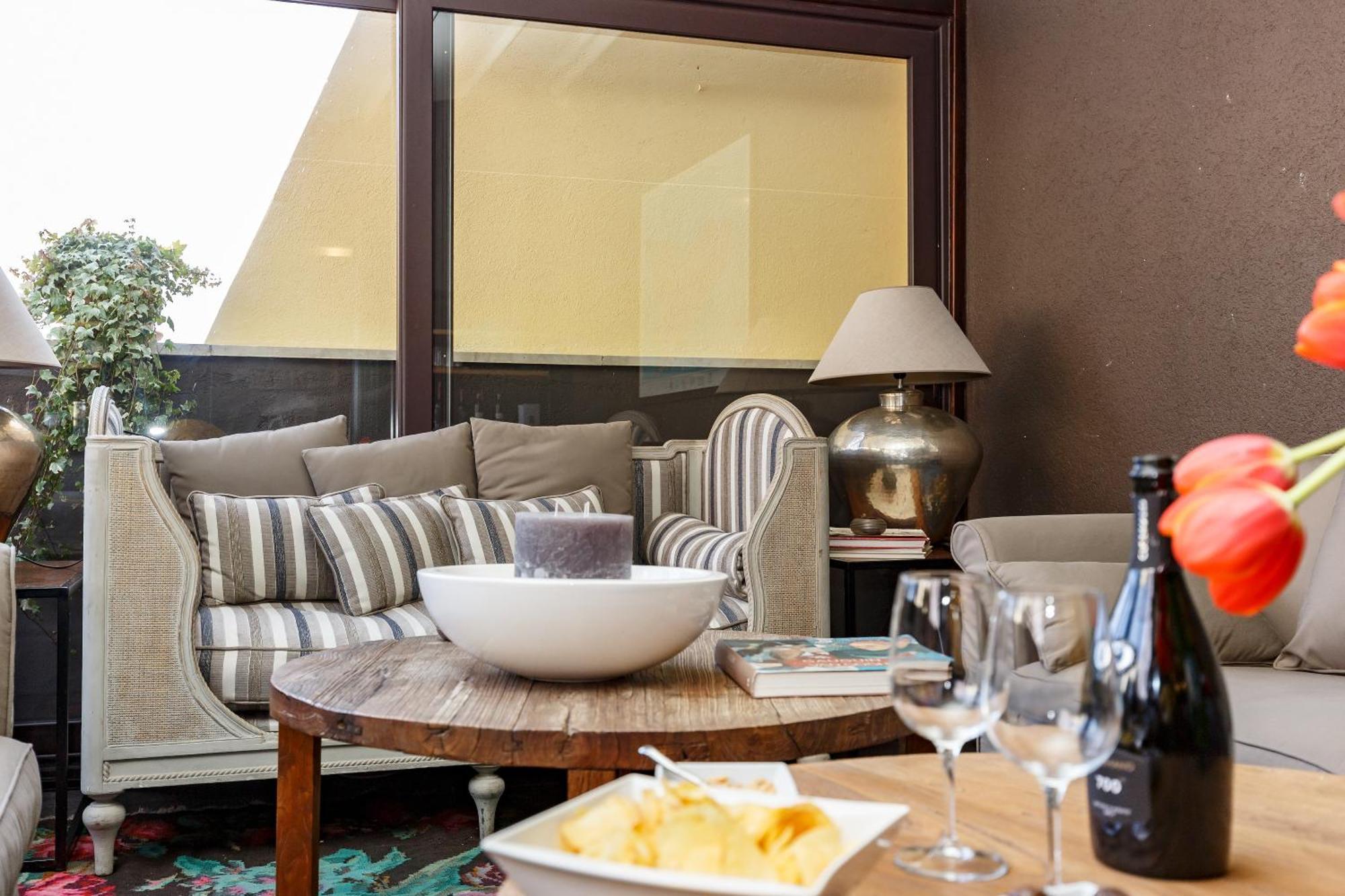 Bb 22 Charming Rooms & Apartments ปาแลร์โม ภายนอก รูปภาพ