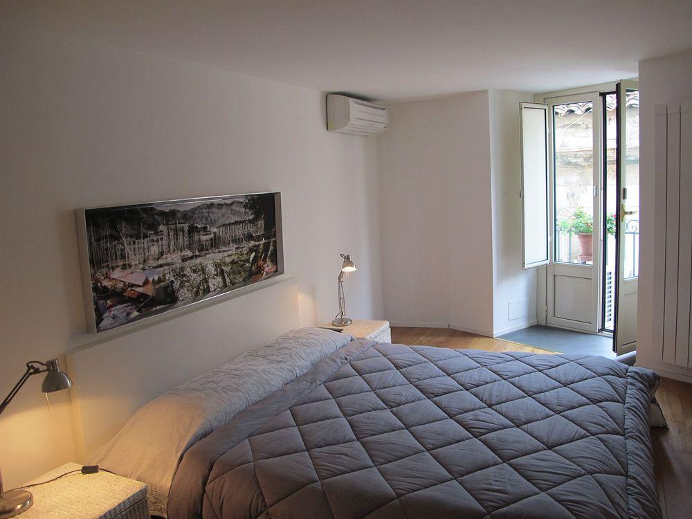 Bb 22 Charming Rooms & Apartments ปาแลร์โม ภายนอก รูปภาพ