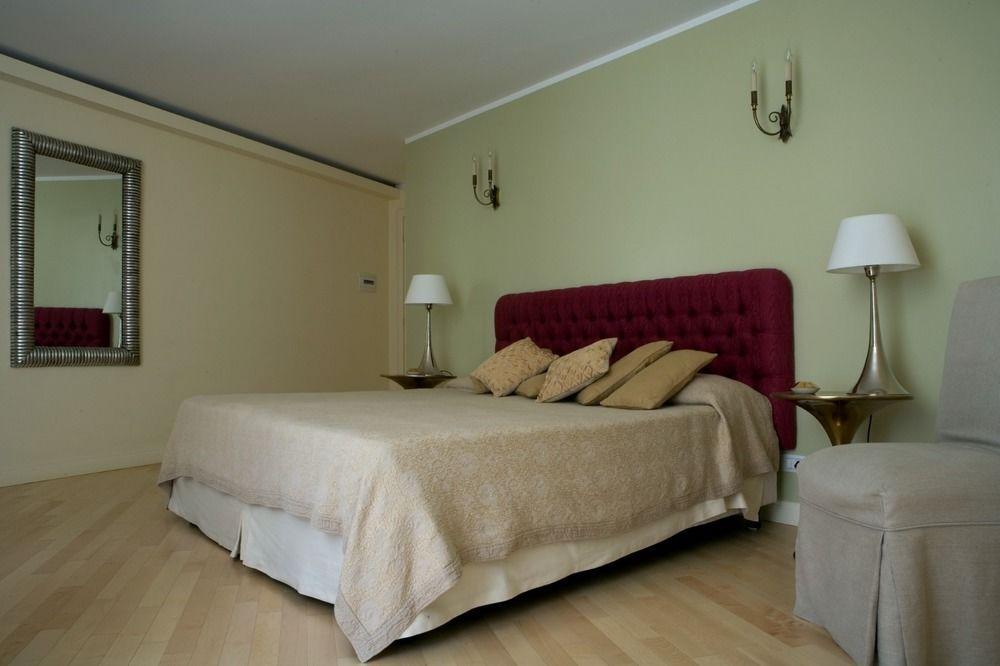 Bb 22 Charming Rooms & Apartments ปาแลร์โม ภายนอก รูปภาพ