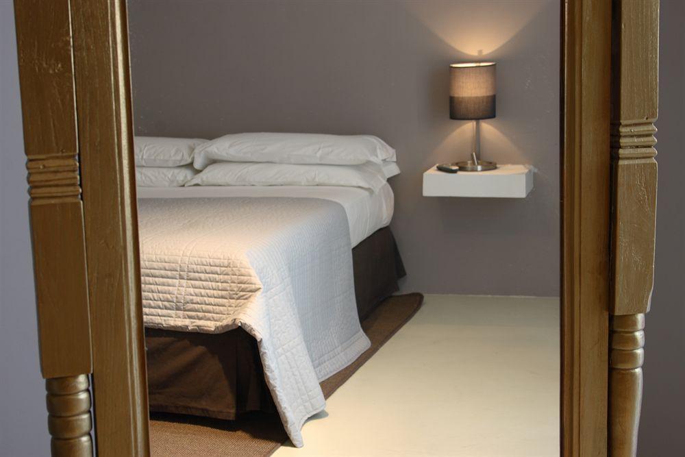 Bb 22 Charming Rooms & Apartments ปาแลร์โม ภายนอก รูปภาพ